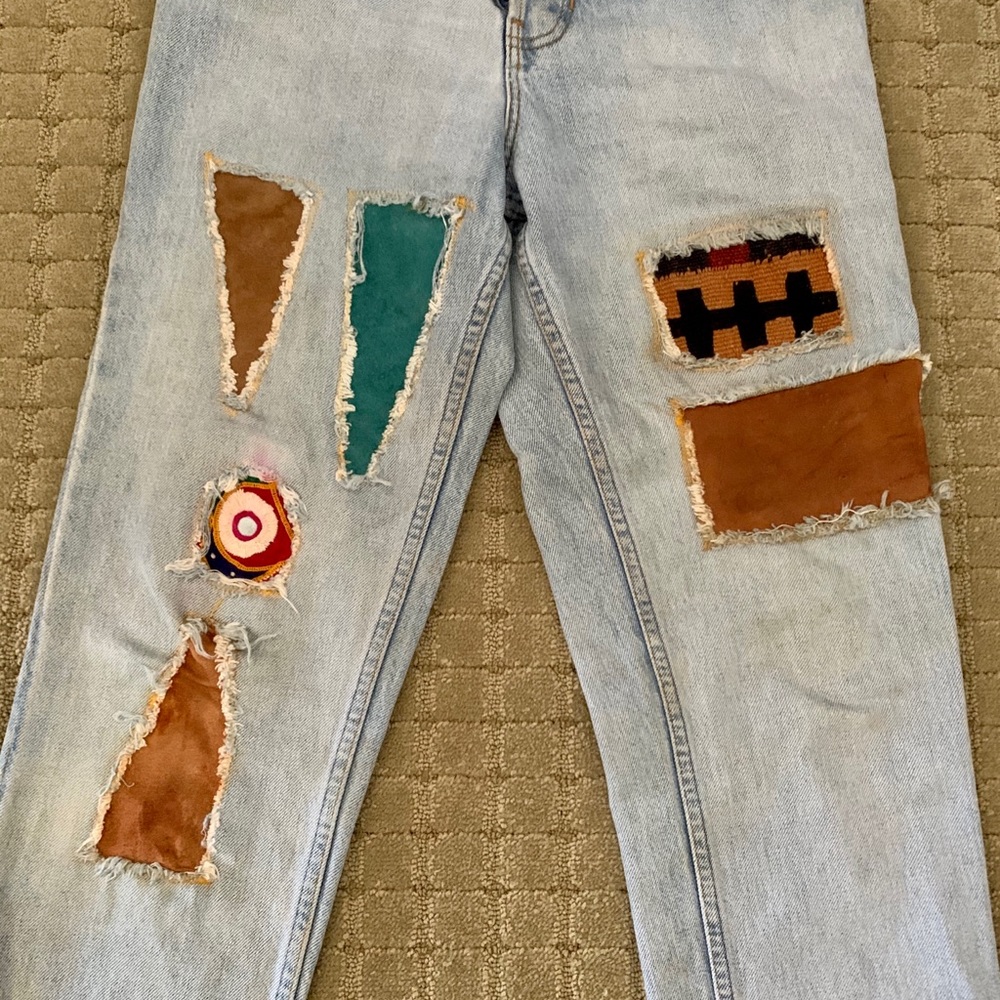 Patched abstract jeans - Picture 2 of 3